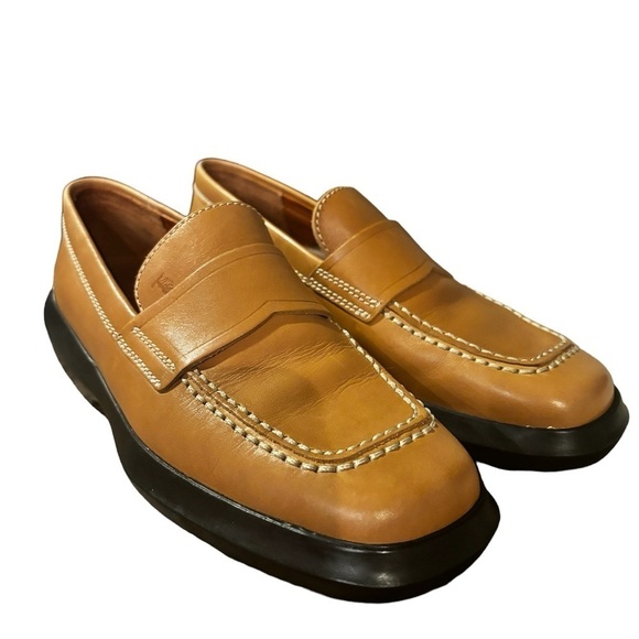 Tod’s leather penny loafers women’s size 5/35. Tan. Rare, in excellent condition - Picture 2 of 10